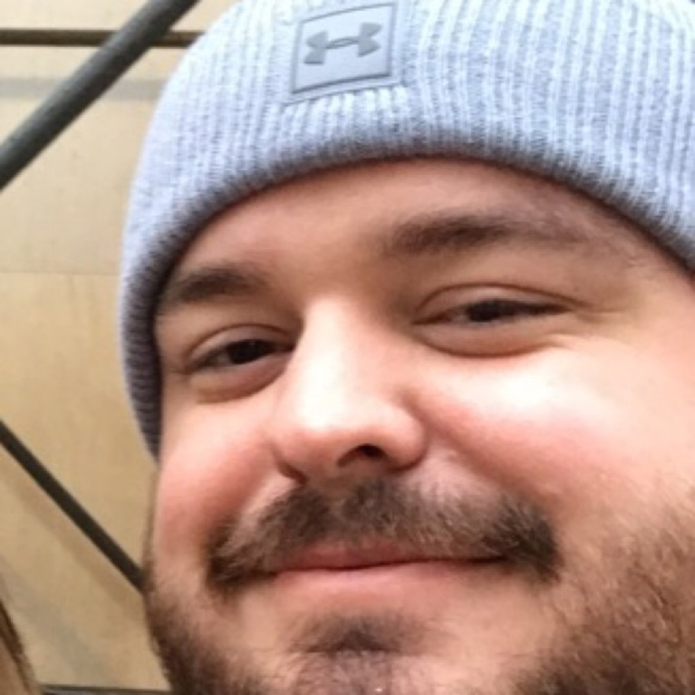 Meet your Posher, Aaron